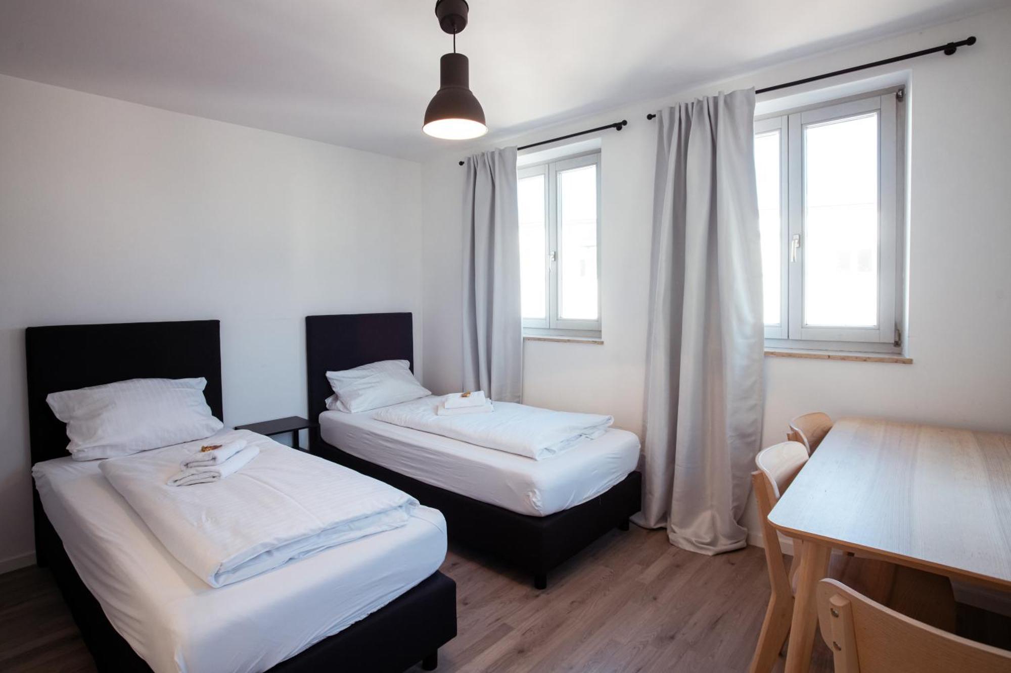 Haus99 Budget Pension & Apartments Fuerth Exterior foto