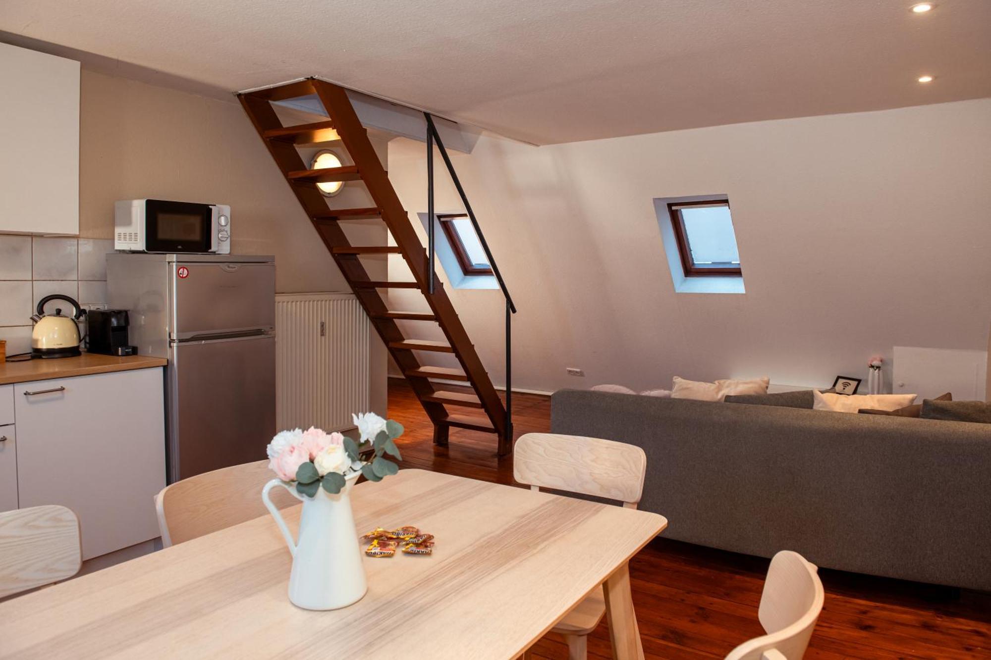 Haus99 Budget Pension & Apartments Fuerth Exterior foto